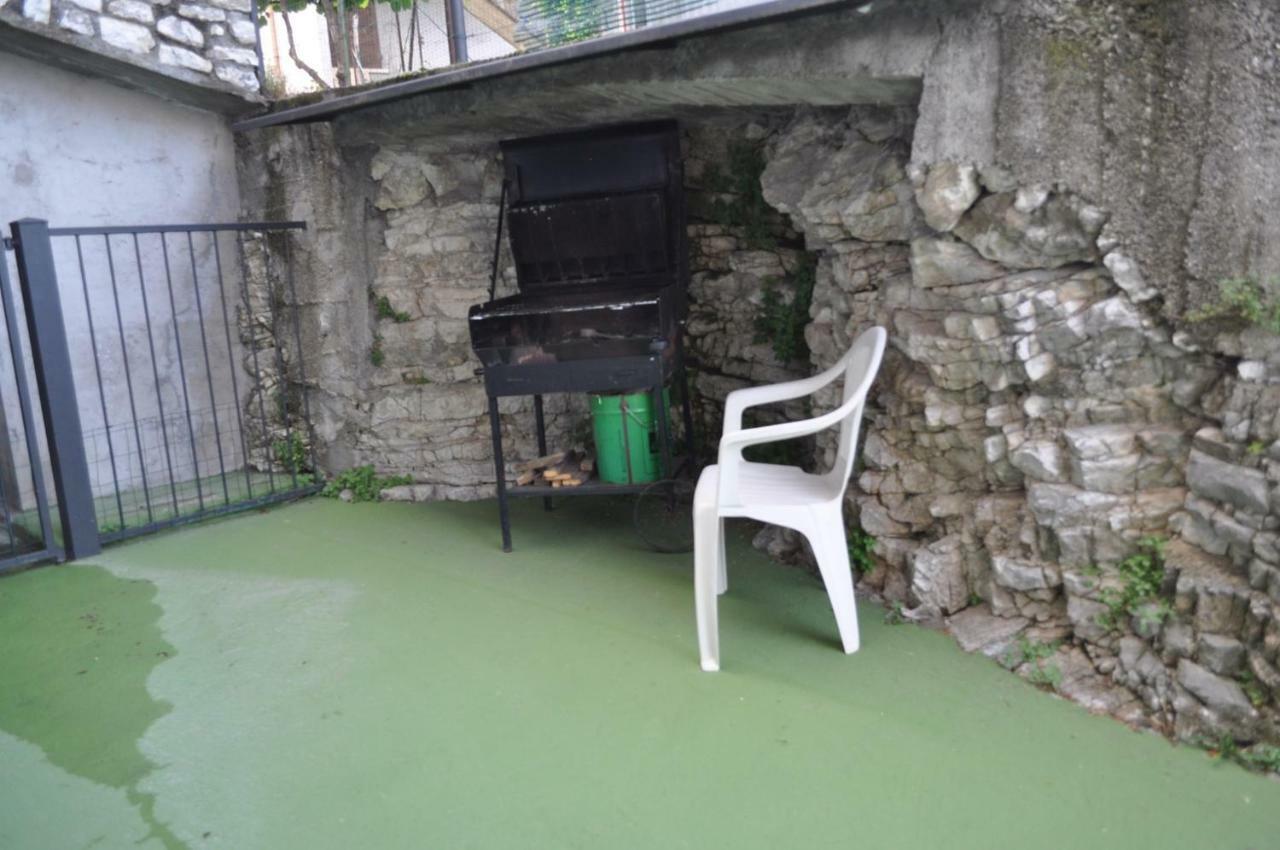 Holiday Home Near Monte Baldo In Tremosine Sul Garda Buitenkant foto